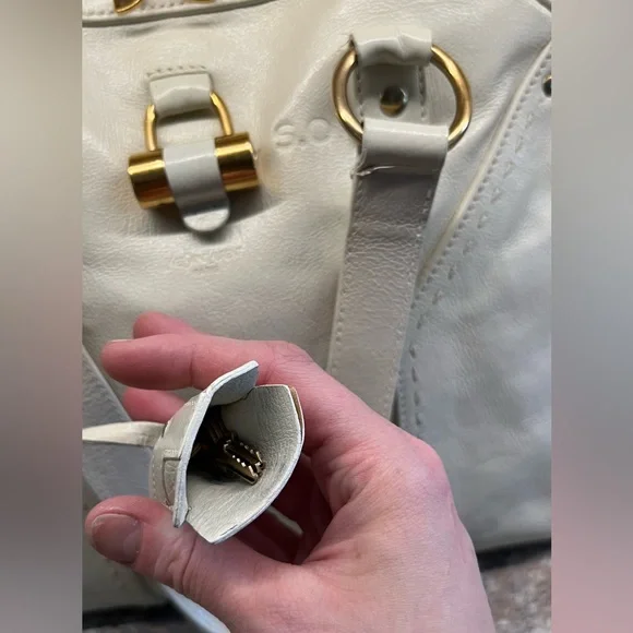 Yves Saint Laurent Muse Bag - Picture 5 of 14